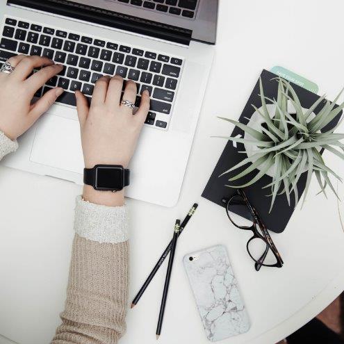 laptop hands